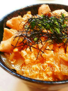 A picture of Tender Chicken and Egg Bowl (Oyakodon).