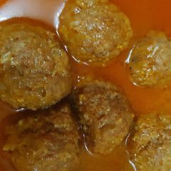 A picture of Red spicy koftay.