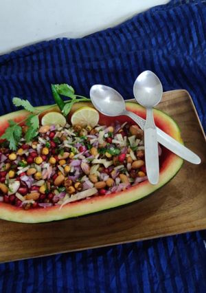 A picture of Summer diet salad.