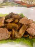 Fettine di Maiale con Funghi Champignon