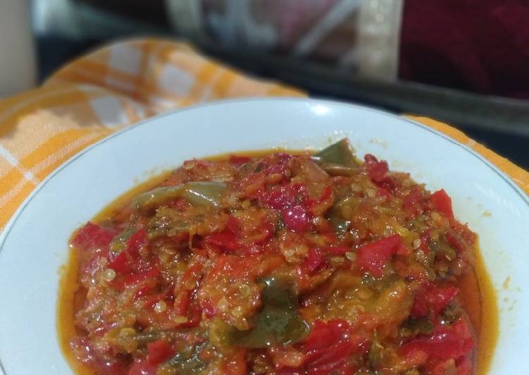 Langkah Mudah untuk Menyiapkan Sambal Padang yang Enak Banget