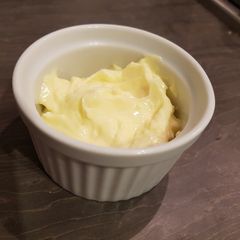 A picture of Garlic Butter.