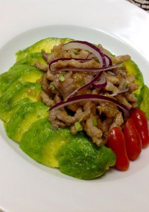 酪梨鳳梨醬肉絲 的食譜成品照片