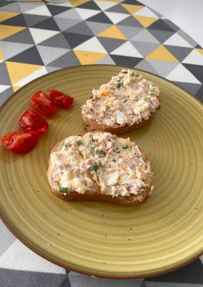 Смачний сніданок або закуска