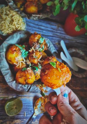 চটপটা নিরামিষ আলুর দম(chatpota niramish aloor dum recipe in Bengali) রেসিপির প্রধান ছবি