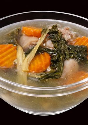 Hình của món SP.0333 - Canh Đuôi Heo Hầm Cải Trắng Khô.
