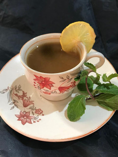હર્બલ ટી (Herbal Tea Recipe In Gujarati) રેસીપી મુખ્ય ફોટો