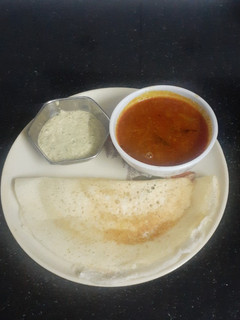 ઢોસા (Dosa Recipe in Gujarati) રેસીપી મુખ્ય ફોટો