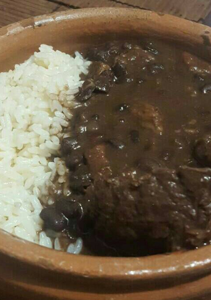 Una foto de Feijoada