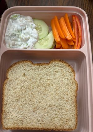 A picture of P&J Garden Bites Bento box.