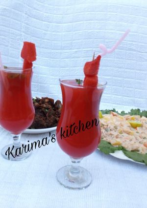 A picture of Watermelon juice.