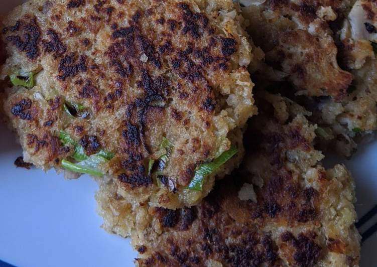 Steps to Make Any-night-of-the-week Salmon Cakes