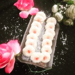 A picture of Coconut peda.