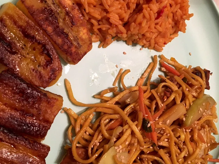 Recipe ARROZ CON Tomato Y PLATANOS FRITOS Y CHOW MEIN 😋: the So Delicious So Delicious