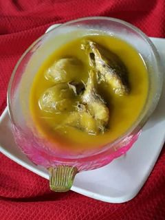 ইলিশ মাছের টক (Ilish macher tok recipe in Bengali) রেসিপির প্রধান ছবি