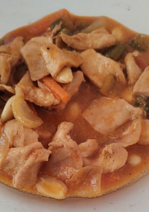 Foto principal de Pollo con almendras estilo Chino en Monsieur Cuisine connect