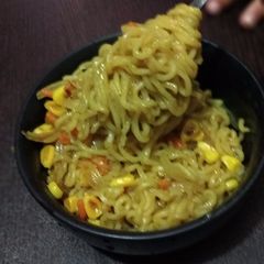 A picture of American corn maggi.