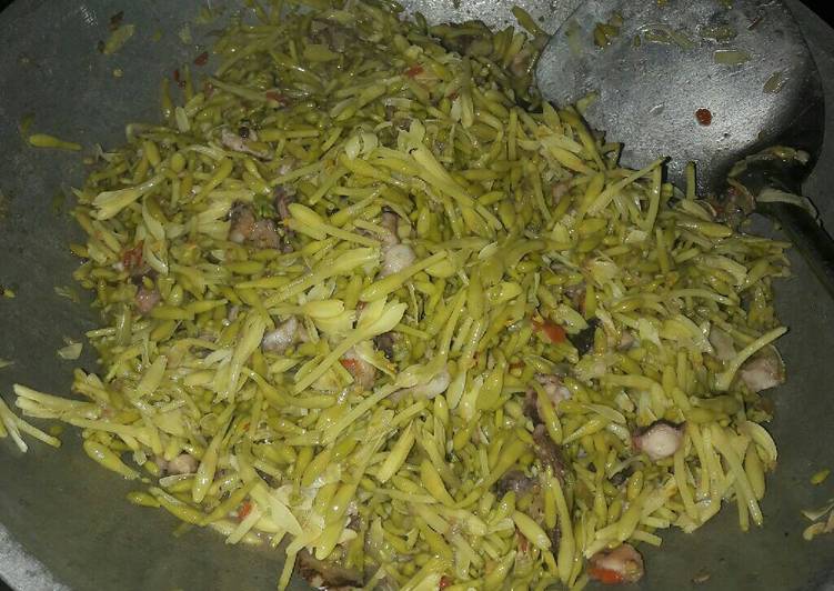 Langkah Mudah untuk Masak Oseng bunga pepaya with gurita cacah yang Bikin Ngiler