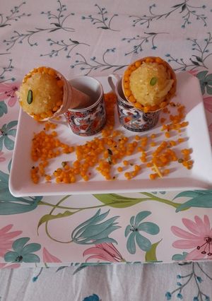 A picture of Ice cream cone dessert.