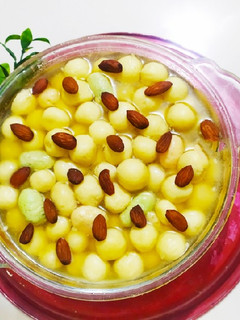 मिनी छैना रसगुल्ले (mini chena rasgulla reicpe in Hindi) रेसिपी मुख्य फोटो