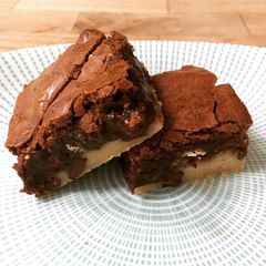 A picture of Gooey Slutty Brownies.