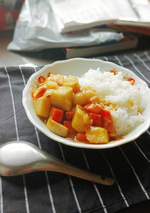 杏鮑菇咖哩飯 的食譜成品照片