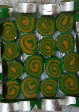 A picture of Shahi Pista Pinwheels.