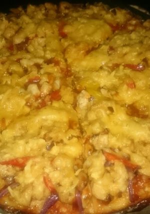 A picture of Chicken bbq pizza. #4weeks challenge.