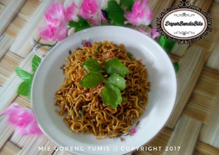 Bagaimana Membuat Mie Goreng Tumis (Non MSG), Bikin Ngiler