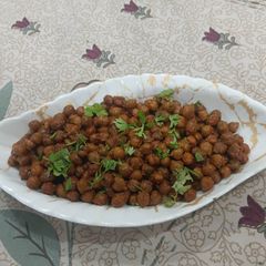 A picture of Masala Kala Chana.