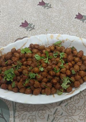A picture of Masala Kala Chana.