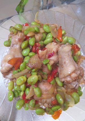 Foto resep Tumis Ayam Kaldu Edamame