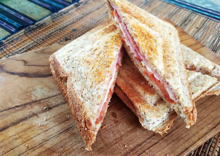 Resep Toasted Ham Sandwich (non halal) Anti Gagal