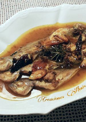 Una foto de Chicharrillos en escabeche, de cúrcuma