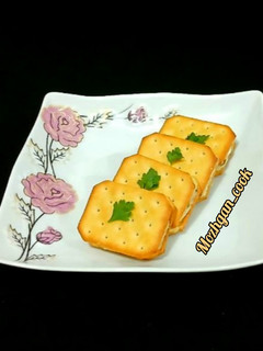 عکسی از دستور کراکر الویه 😋😍 فینگرفود