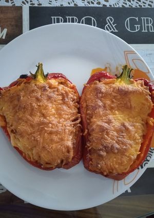 Una foto de Pimiento relleno de ternera al horno