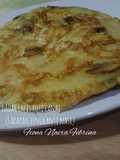 Telur dadar lapis roti canai