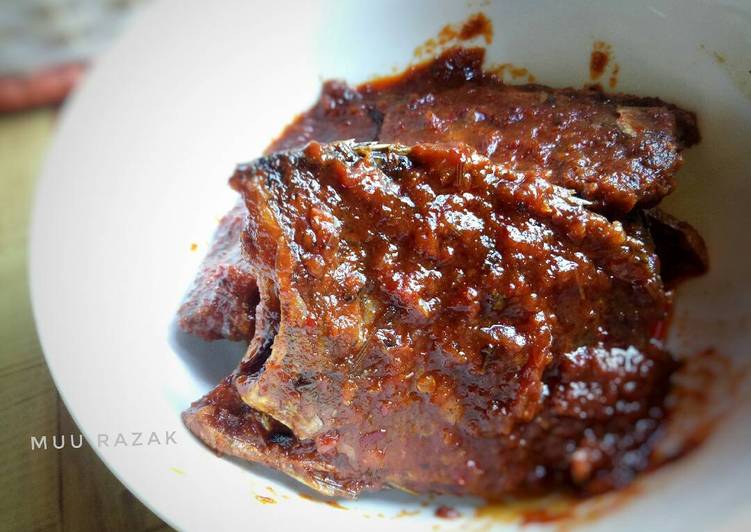 Sambal ikan asin sepat