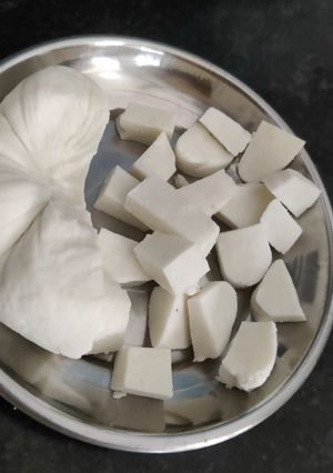 પનીર (home made / ઘરનું બનાવેલું પનીર) રેસીપી મુખ્ય ફોટો