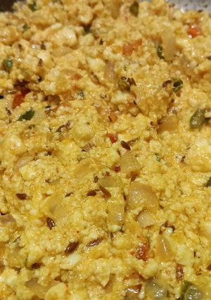 A picture of Paneer bhujiya.