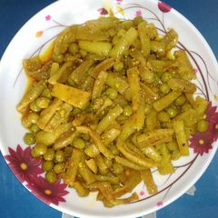 A picture of Achar (muli & hari motor).