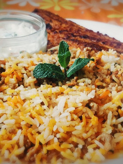 மட்டன் கீமா தம் பிரியாணி (mutton keema dum biriyani recipe in tamil) செய்முறை முக்கிய புகைப்படம்