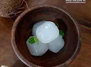 Foto resep Bola Air Kelapa (isian Mochi Kelapa)
