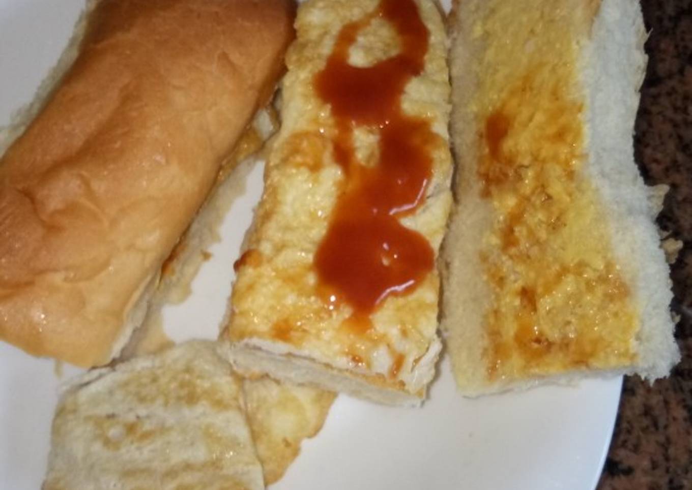 Hot dog roll and fried egg #charity support recipe