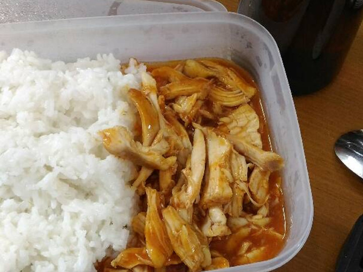Bagaimana Membuat Ayam suwir saos pedas manis yang Menggugah Selera