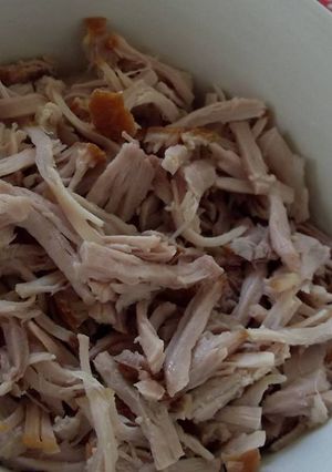 Una foto de Cerdo para tortas ahogadas, tostadas de pierna, taquitos dorados, etc