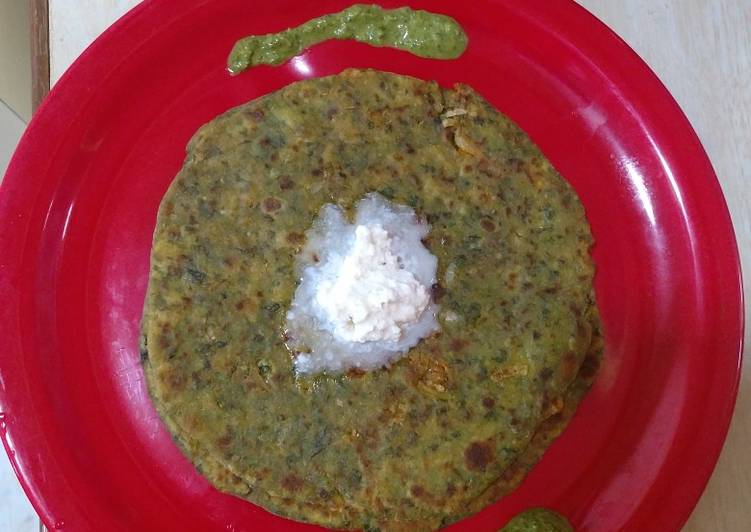 Recipe of Any-night-of-the-week 2 in 1 methi mooli Parantha