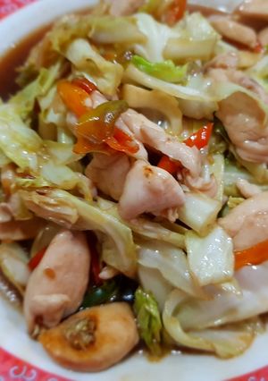 รูปของ กะหล่ำผัดน้ำมันหอยใส่ไก่