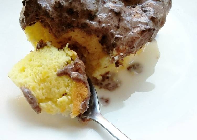 Tres Leches Cake / Milk Bath Cake / Three Milks Cake / Pastel De Tres Leches