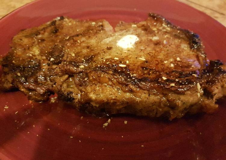 Easiest Way to Make Any-night-of-the-week Pan fryed strip steak